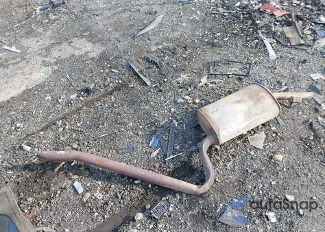 2005 Buick Lesabre Custom from USA, damaged, VIN 1G4HP52K95U286792